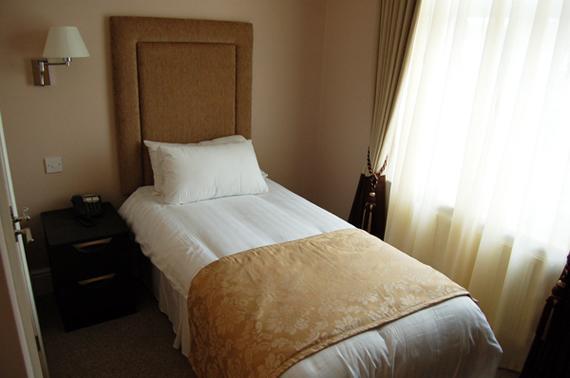 Devonshire Hotel Hornchurch Værelse billede