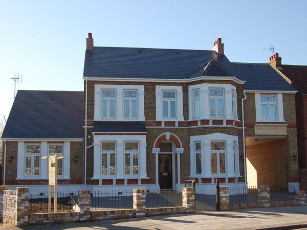 Devonshire Hotel Hornchurch Eksteriør billede